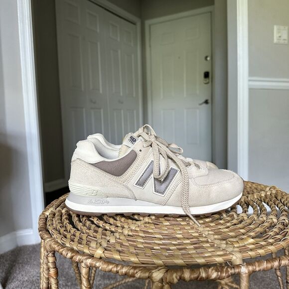 New Balance Shoes - NEW BALANCE 574 WL574EVW Lightweight Lifestyle Sneaker - Tan/White - Size 9